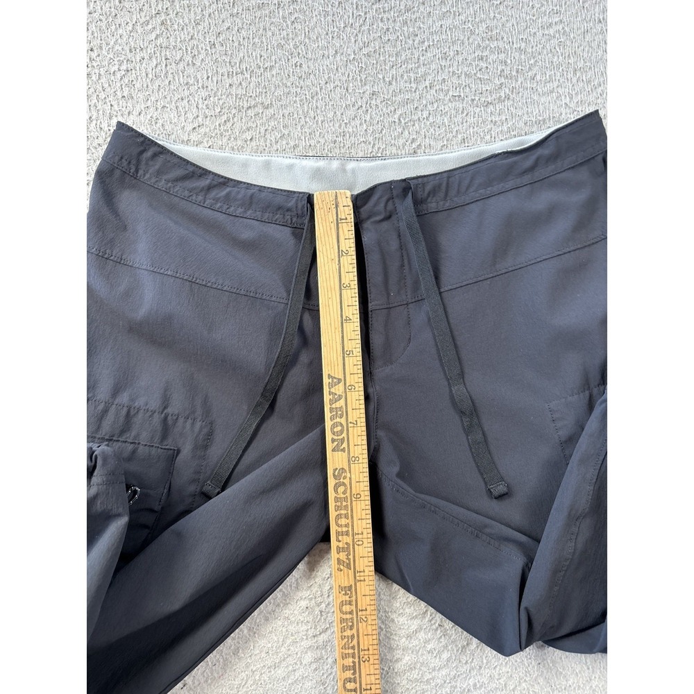 Mountain Hardware Convertible Pants Womens 8 Cargo Hiking Shorts Black - Picture 4 of 7